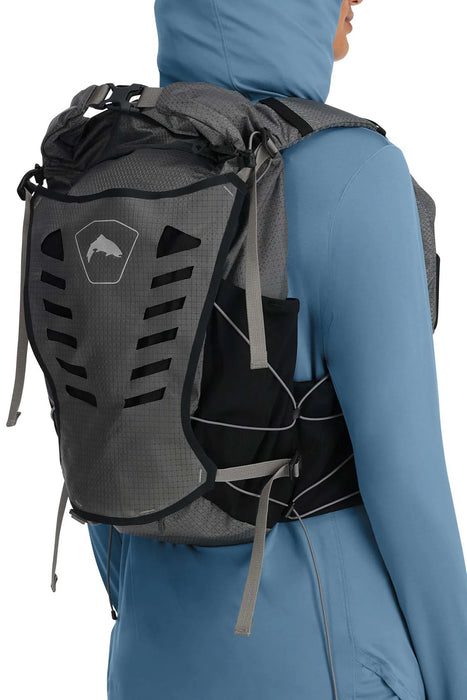 Simms Flyweight Vest Pack